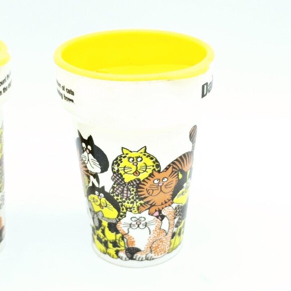 Vintage Dairy Queen Cat Plastic Cup Set Lids Small Limited Edition 2 USA AOP MCM - Picture 5 of 16